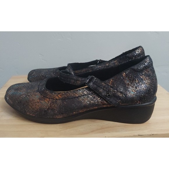 Revere Bonn Women's Leather Black Metallic Python Mary Jane Shoes size 1… - Picture 5 of 8